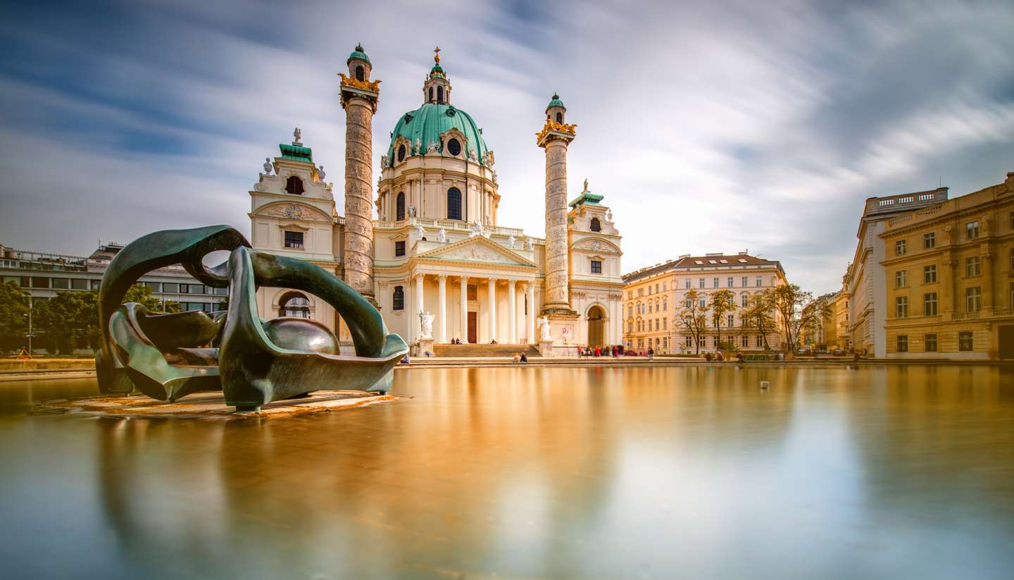 Viena - View on St Charles's church on Karlsplatz in Vienna, Austria