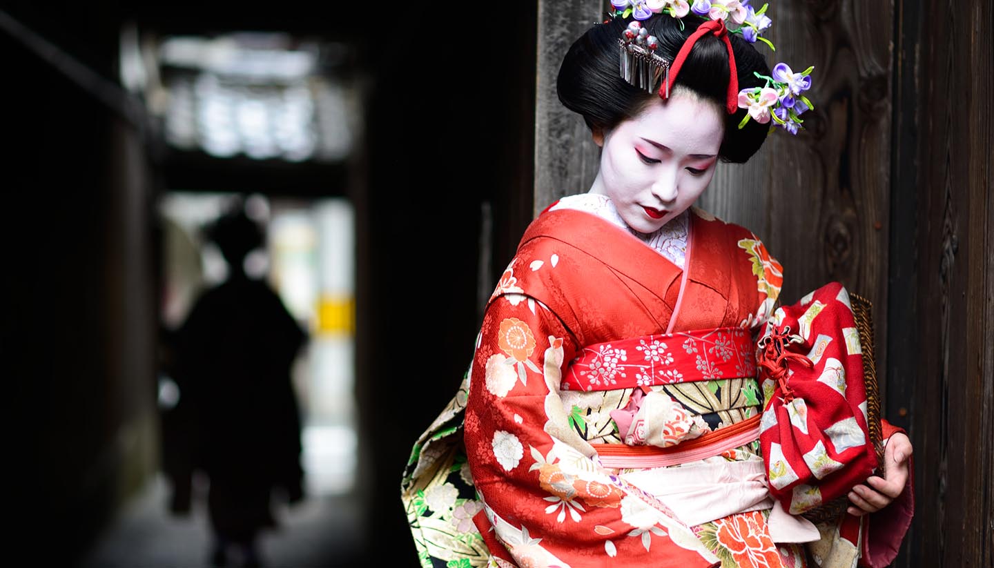 Japón - Young Maiko in Kyoto, Japan