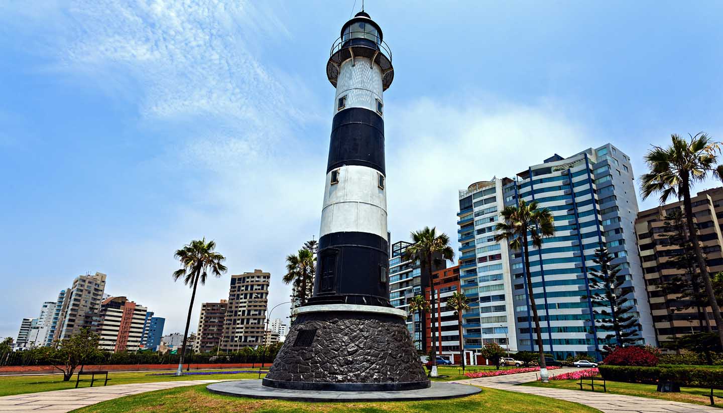 Perú - Miraflores Lighthouse, Peru