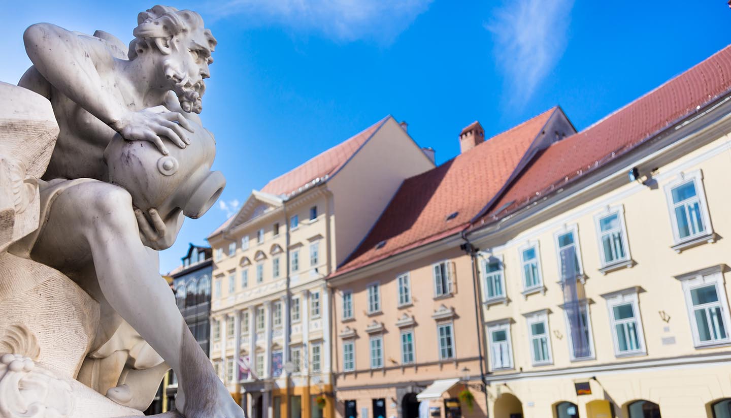 Eslovenia - Robba fountain in Ljubljana, Slovenia.