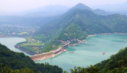 Taiwán - shu-Asia-Taiwan-Shihmen reservoir landscape in Taoyuan-636879688-Lee peiming-430x246